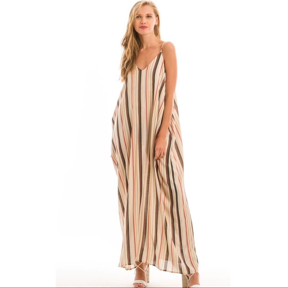 V Neck Maxi Strap Dress with Pockets